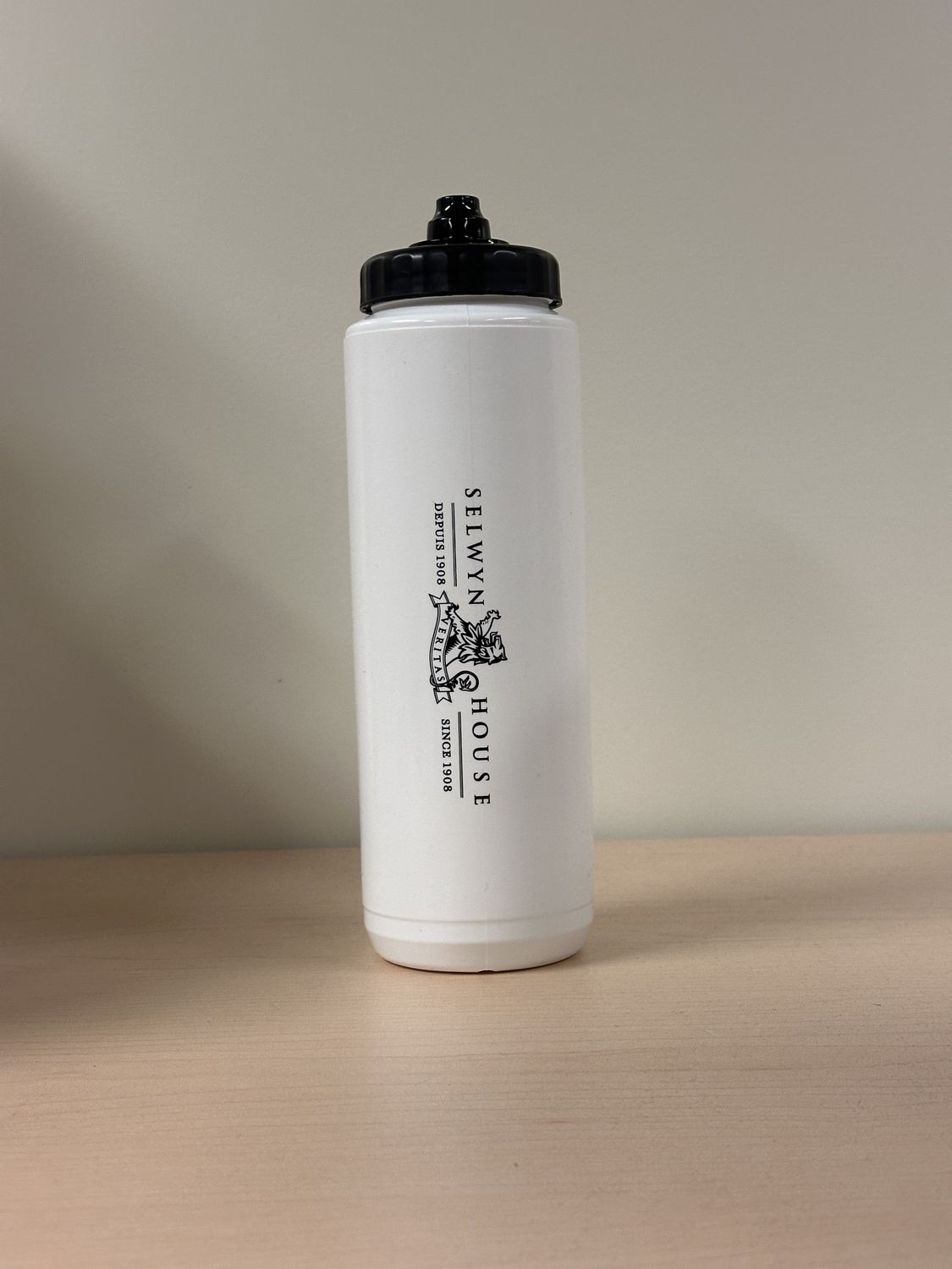 Squeeze Water Bottle White (1000 ml/33 oz)