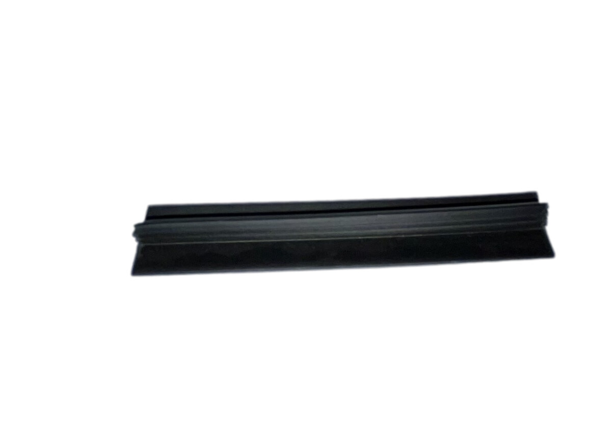 5/8&quot; Black Vinyl T Molding (By the Foot) FN-957-B-40