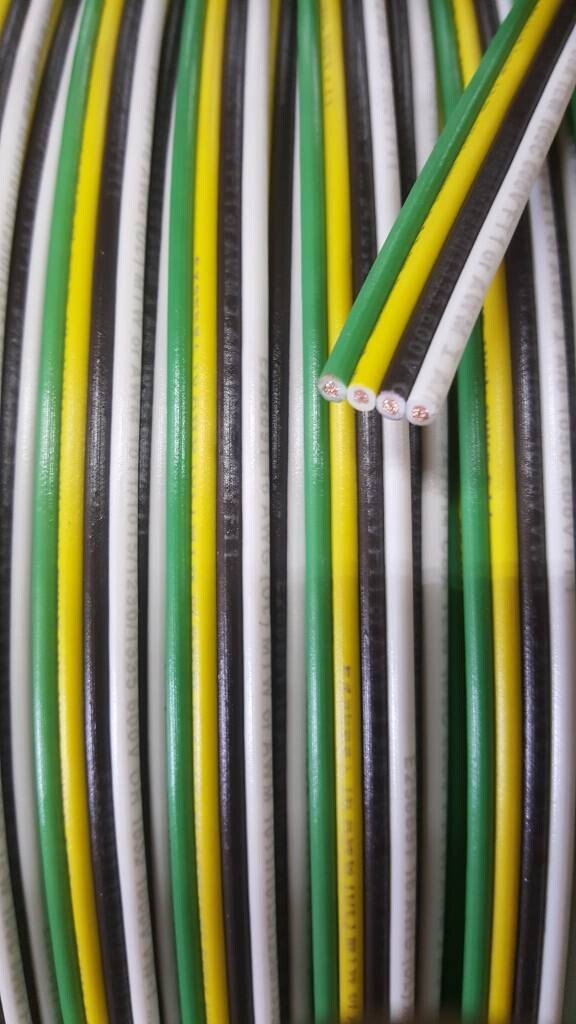 4 Way Flat #18 Wire (By the Foot)