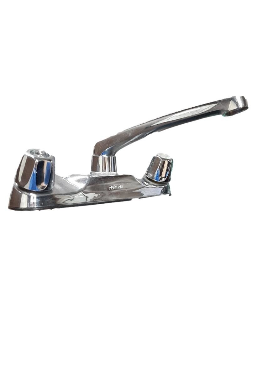Avalon AVA5008 Deckmount 8&quot; Faucet