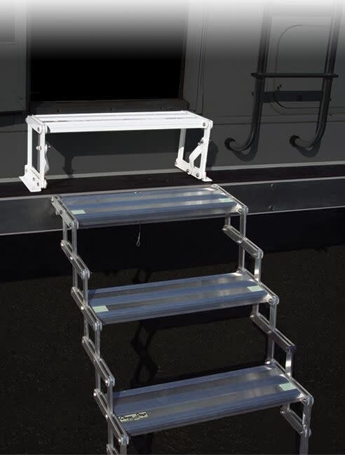 BASEMENT CAMPER STEP (A7510)