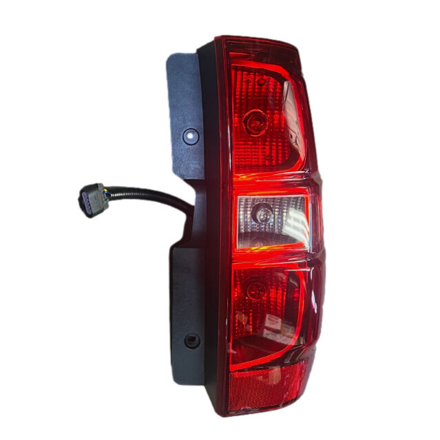 GM Right Tail Light Assembly (GM392-B100R)