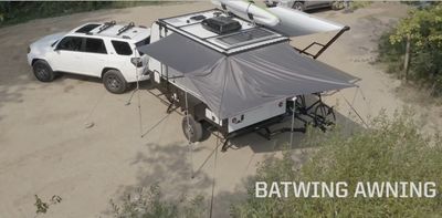 HIKE 100 Batwing Awning