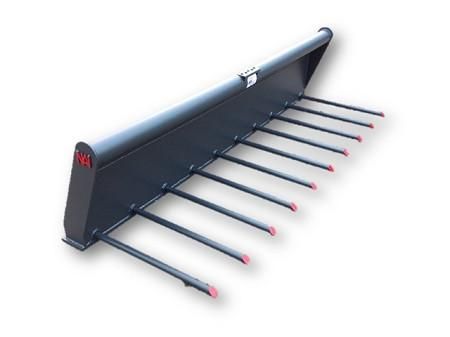 North American Implements | Manure Fork | Several Sizes Available, Size: 60&quot;