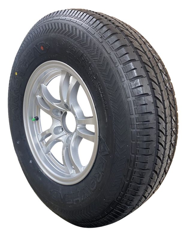 Arrow Head | ST225/75R15 | Aluminum Wheel &amp; Trailer Tire | Silver Jaguar | Load Range D | 5 on 4.5&quot; Bolt Pattern