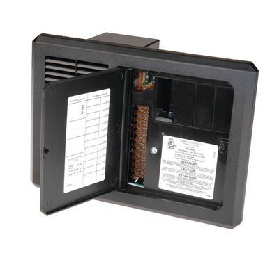 New Surplus Progressive Dynamics Power Converter PD4045KA
