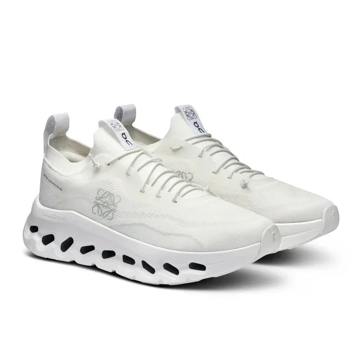 On Running Loewe X On Cloudrift &quot;White &quot;