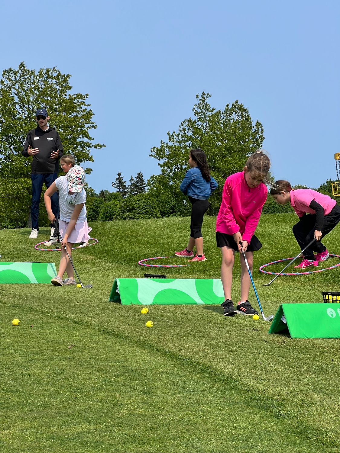 Beginner Junior Golf Clinics | Ages 8 &amp; 9