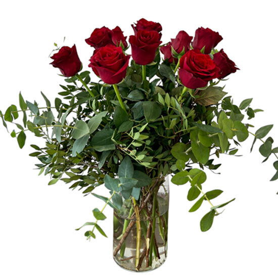 12 Roses in Vase