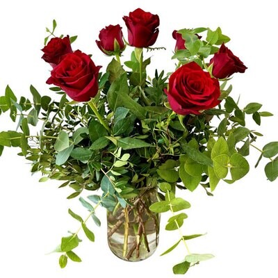 7 Roses in Vase