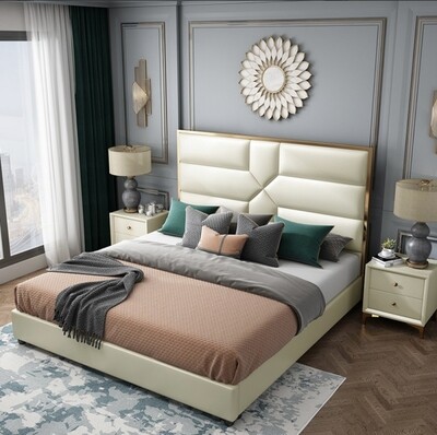 سرير جلدي بتصميم متميز