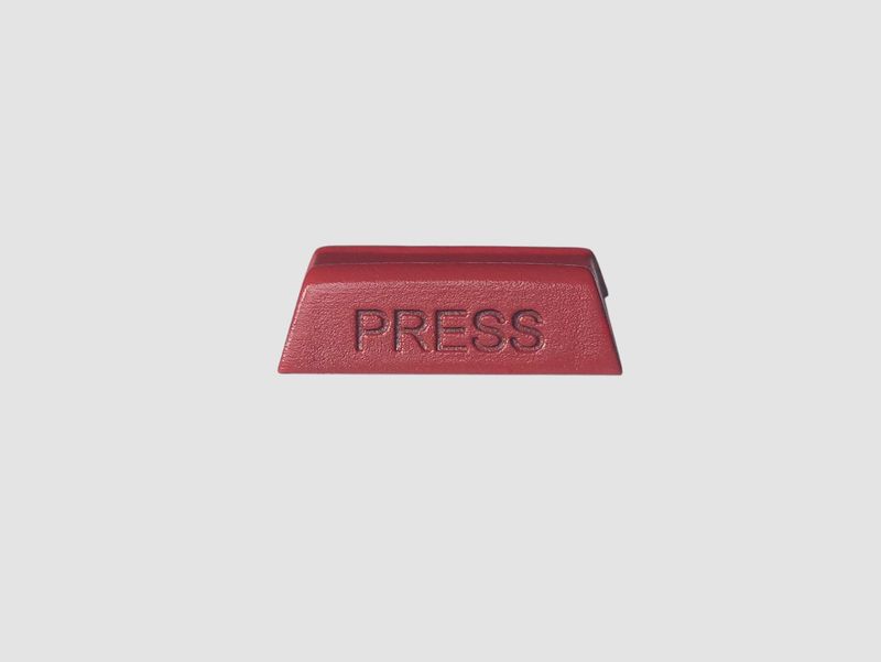 SAAB 900 | Seatbelt Buckle Release Button | 9680406