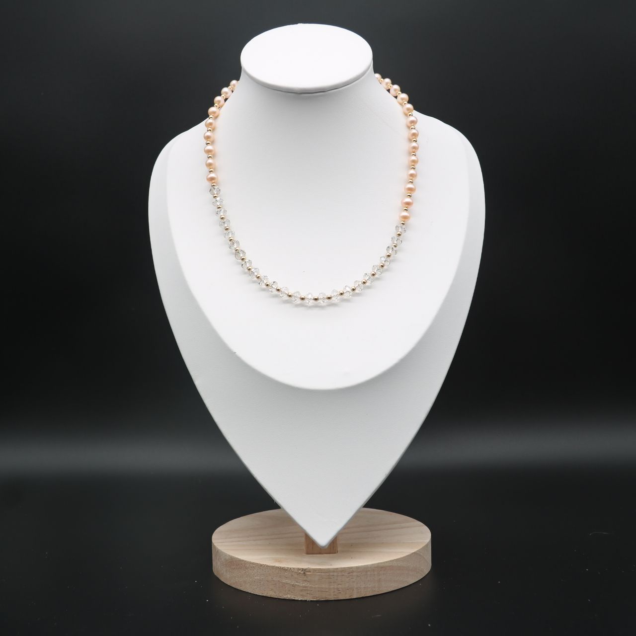 Goldenes Collier Zuchtperle mit Swarovski Kristallen