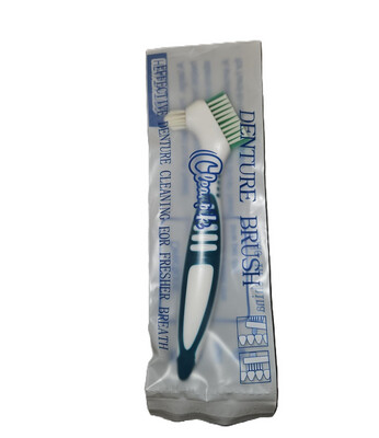 Zahnbürste für Prothesen 