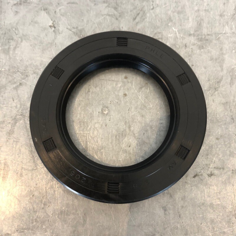 Oil seal for 250 x 40 Peak hub / drum (pre 2011)