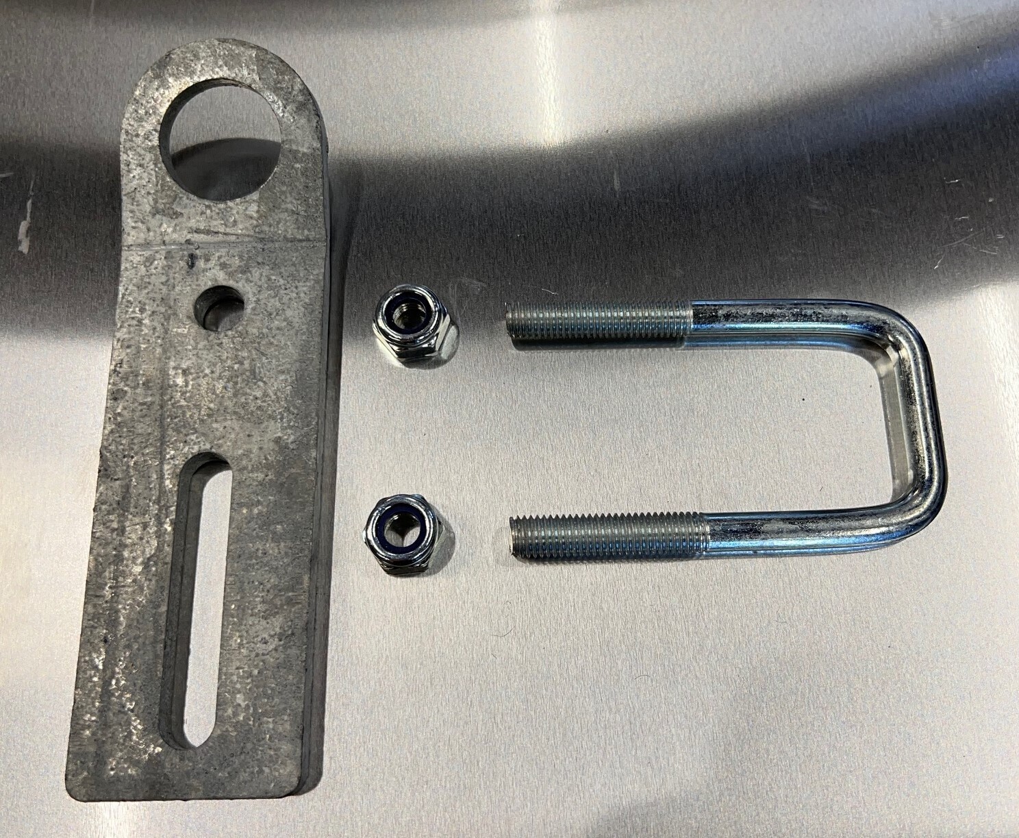 Bolt on tie down 40mm x 60mm crossmember