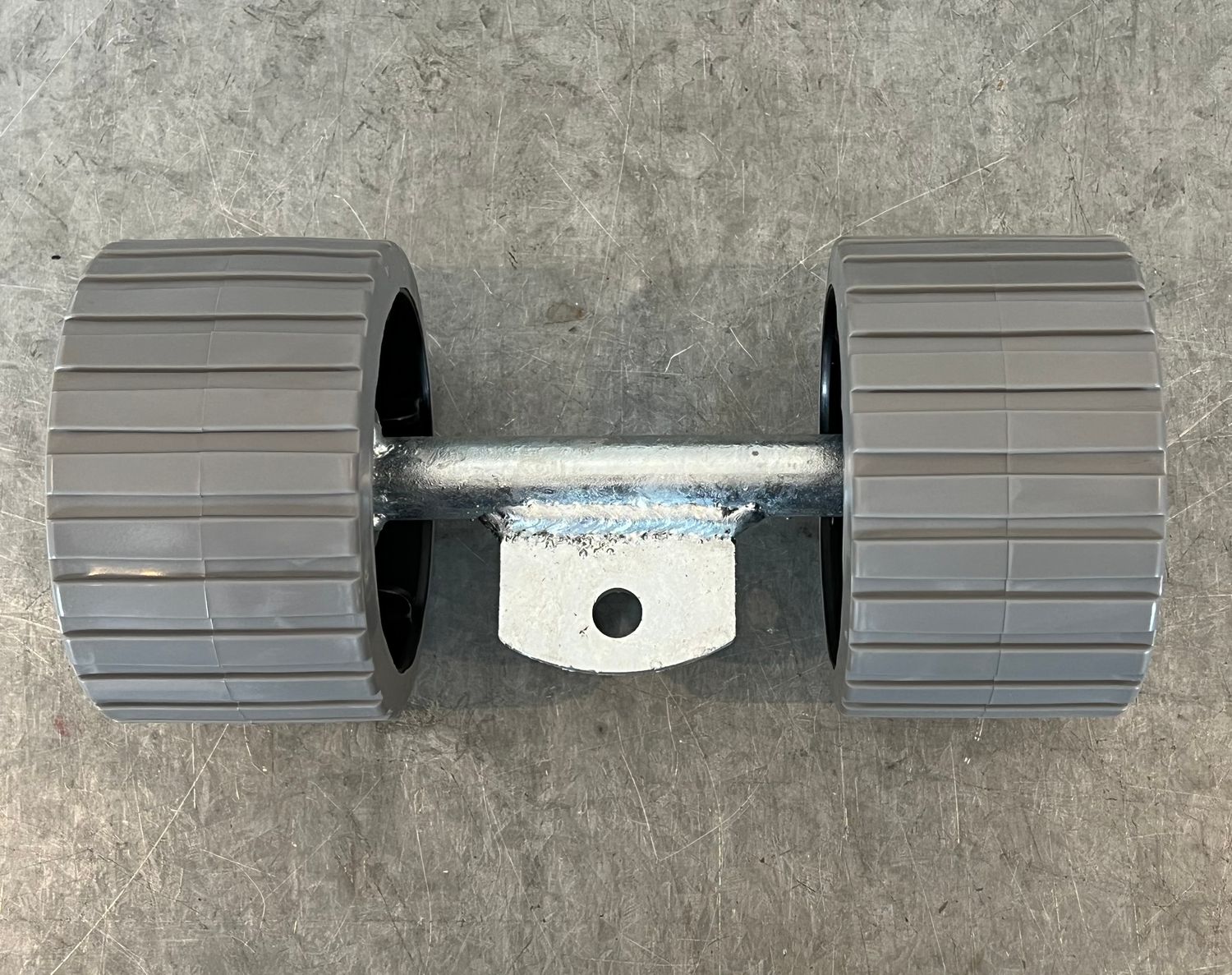 Gray ribbed roller set (lug)