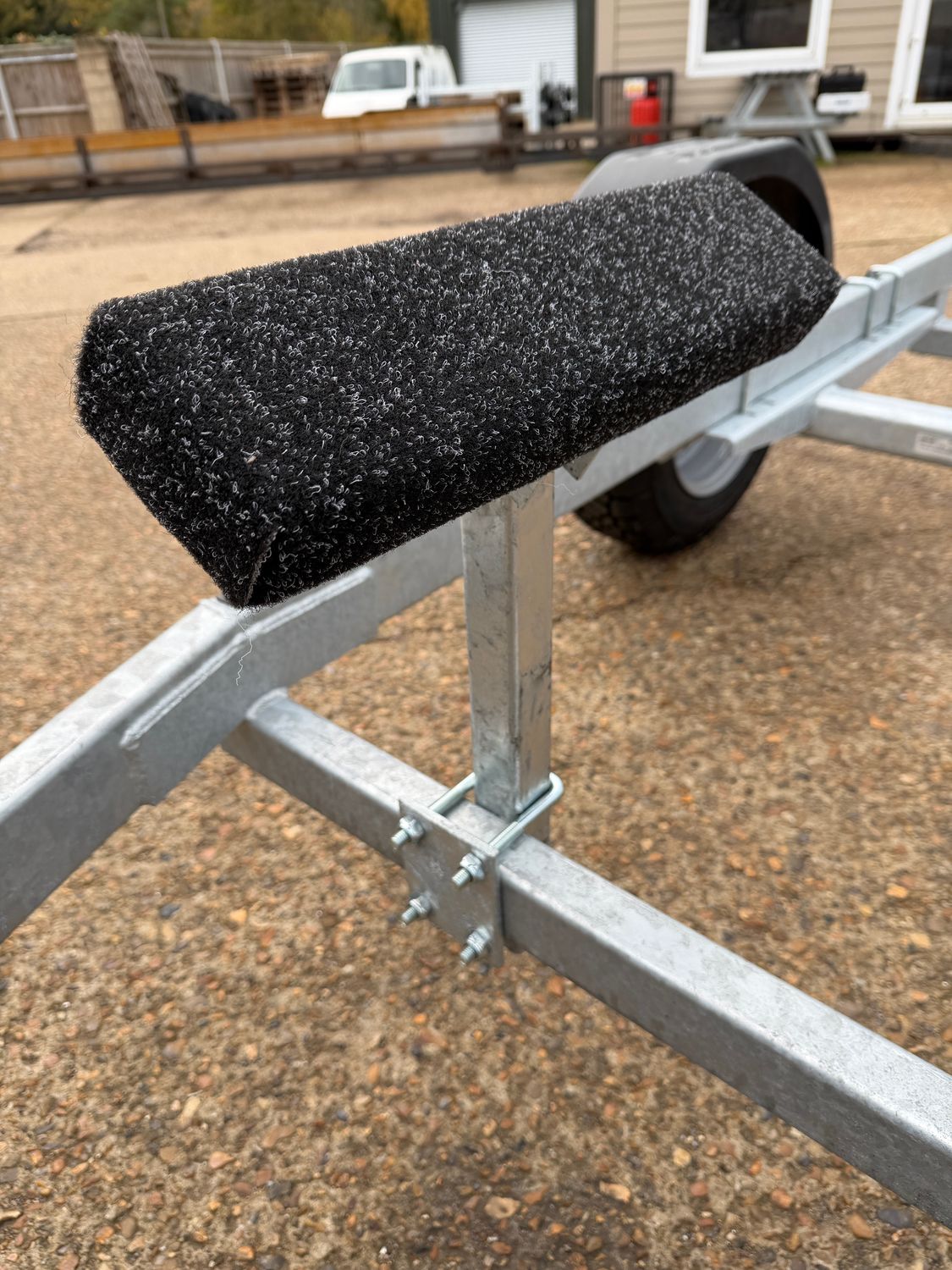 Boat Trailer Non Marking Side Carpeted Bunk Kit Set 2 Bunks 2 Brackets 2 Posts