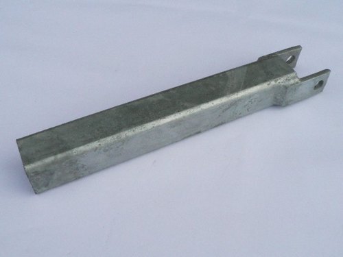 Boat trailer 40mm x 40mm x 280mm post with lugs