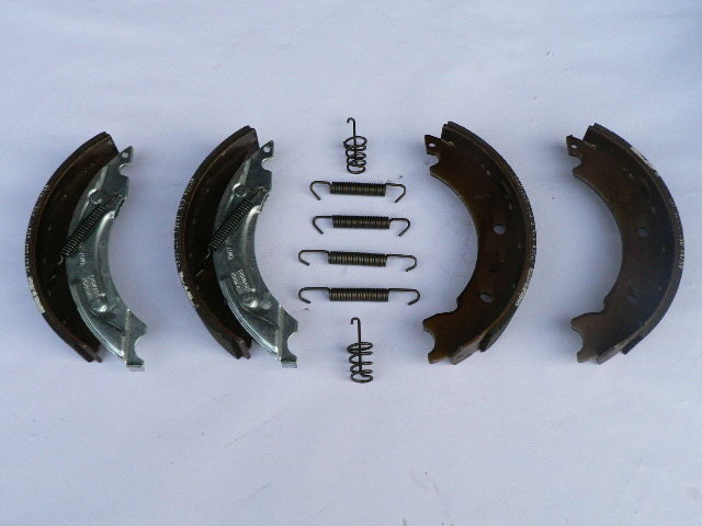 160 x 35 trailer brake shoes kit