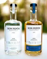 A bottle of each Ron Pepón Blanco &amp; Añejo + Shipping Incluido