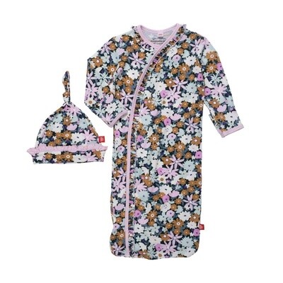 Magnetic Finchley Ruffle Placket Gown With Ruffle Hat