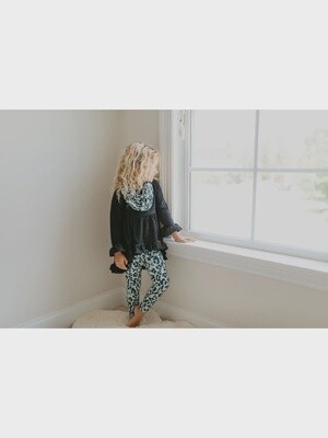 Kids Hi-Lo Black &amp; Teal Leopard Print 3 Piece Scarf Set