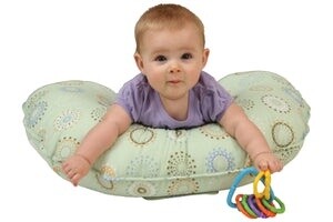 Cuddle U Original Nursery &amp; Positioning Pillow