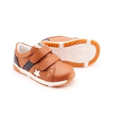 2101 Track Squad Shoe