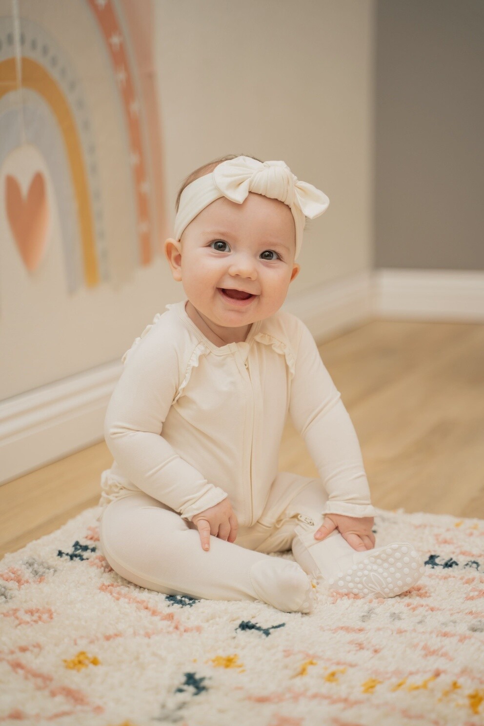 Ruffle Footie - Whispery White