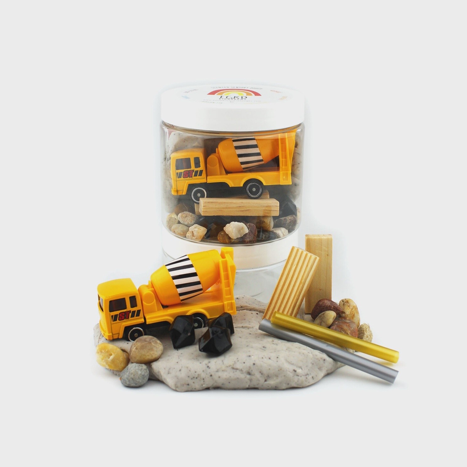 Construction (Cookies &#39;n Cream) Play Dough-To-Go Kit