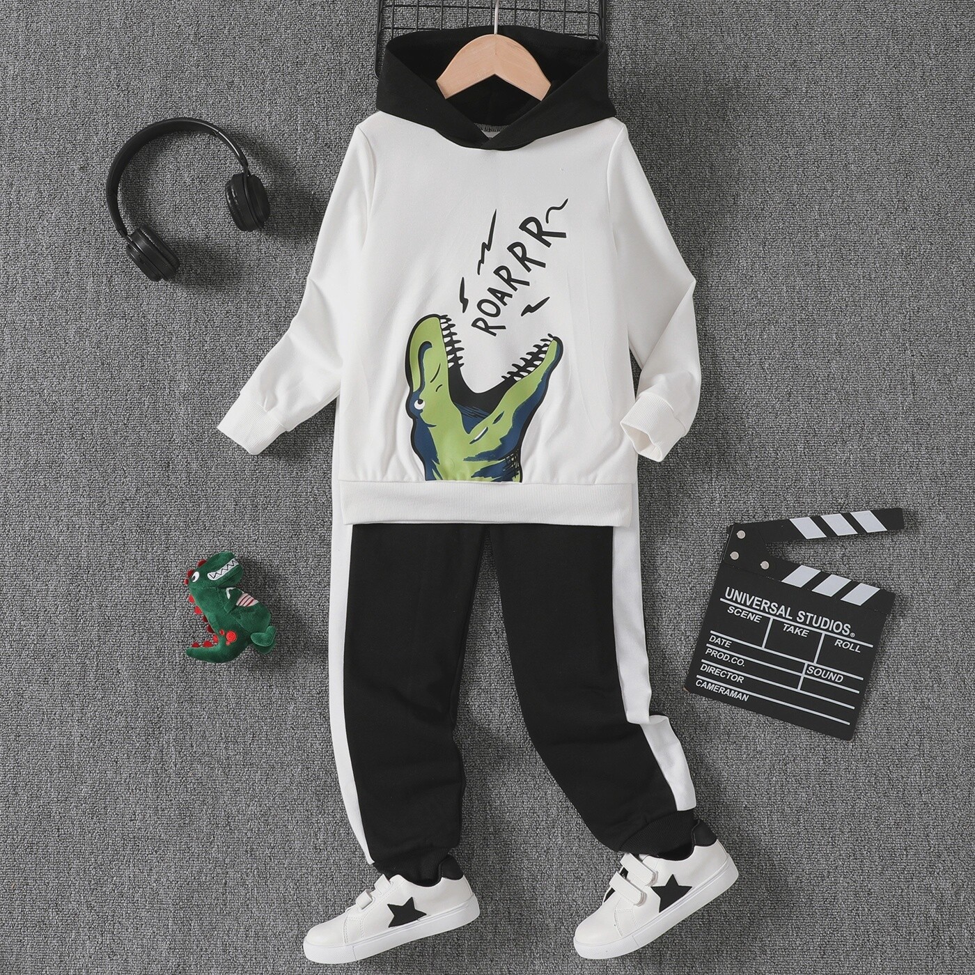 2pcs Kid Boy Hoodie and Colorblock Pants Set/White roar