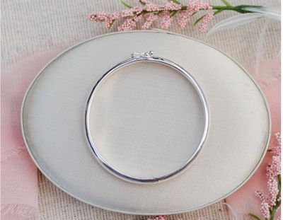 Classic Silver Bangle Bracelet (Large 6-12 Years)