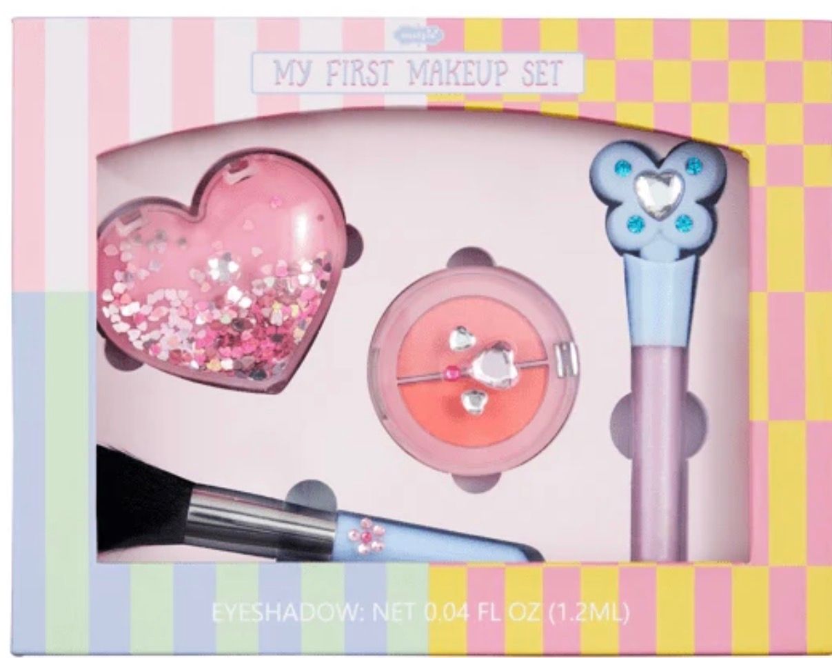 My First Makeup Kit
