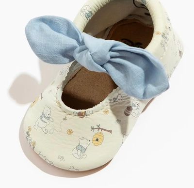 Disney Pooh Bear Linen Knotted Bow Baby Shoe - Soft Sole