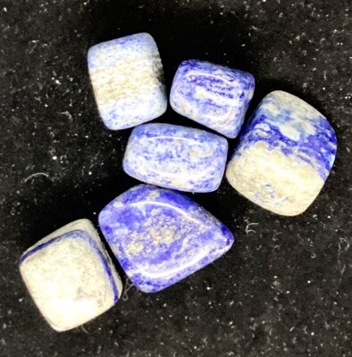 Lapis lazuli, tumbled - Medium