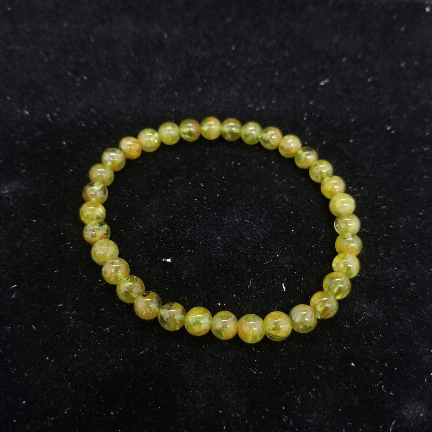 Crystal Bracelets - Peridot, 6 mm