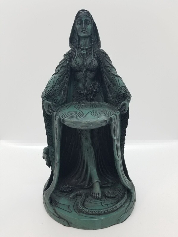 Danu Statue