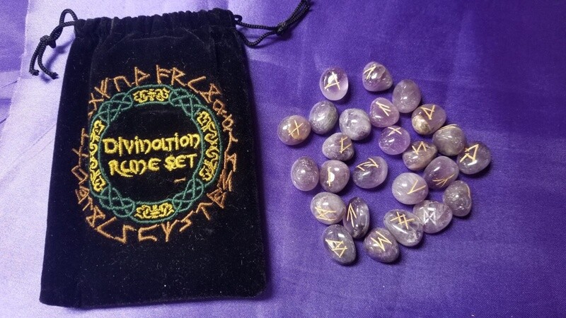 Amethyst Rune Set