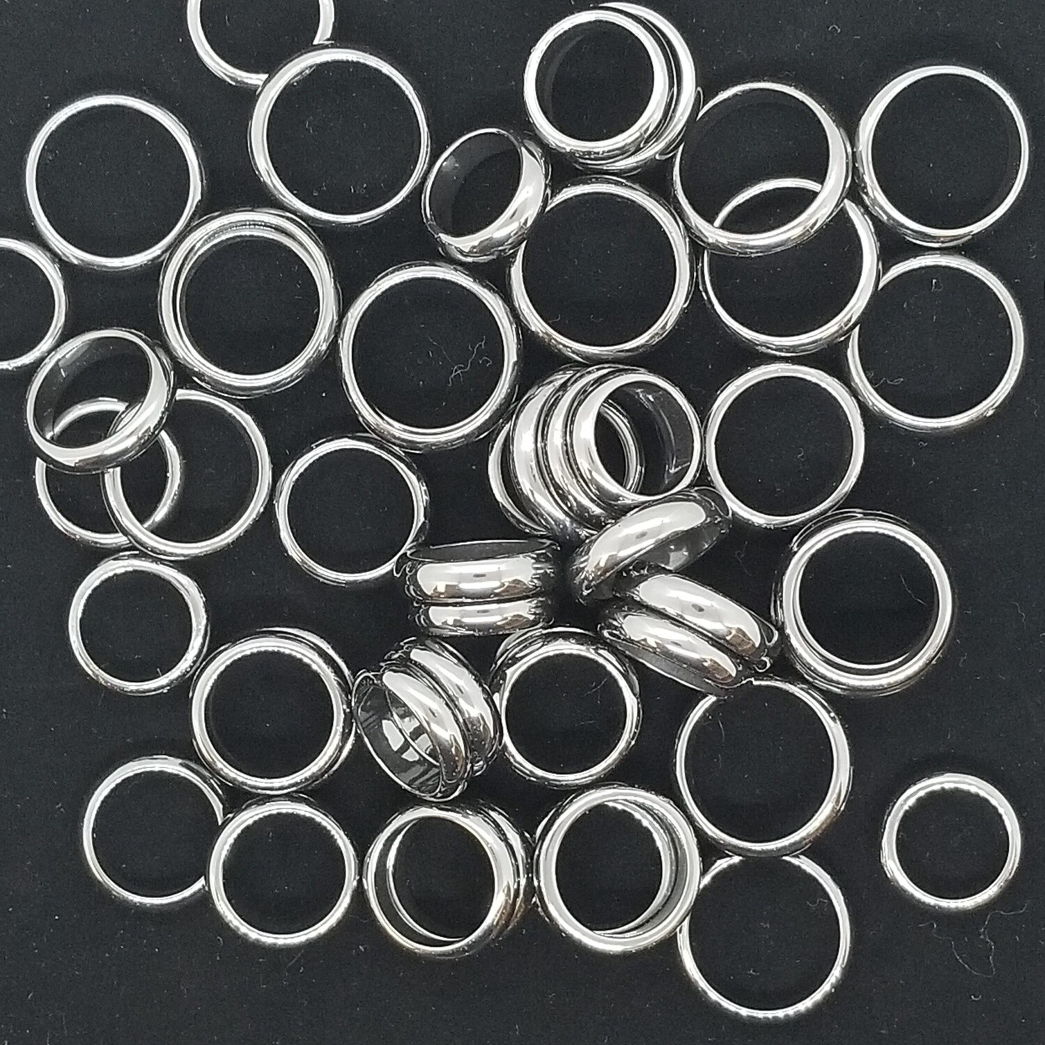 Round Magnetic Hematite Rings