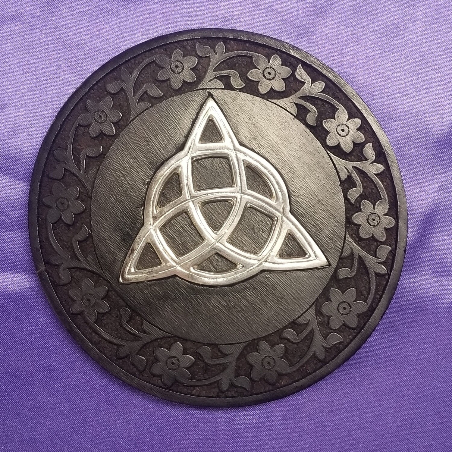 Triquetra Inlaid Altar Tile