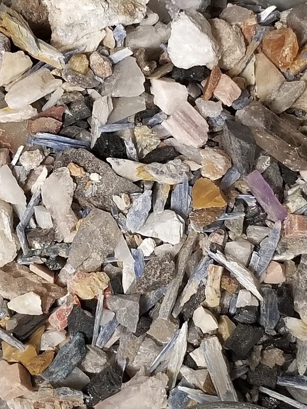 Rough and Tumbling Rock Mix