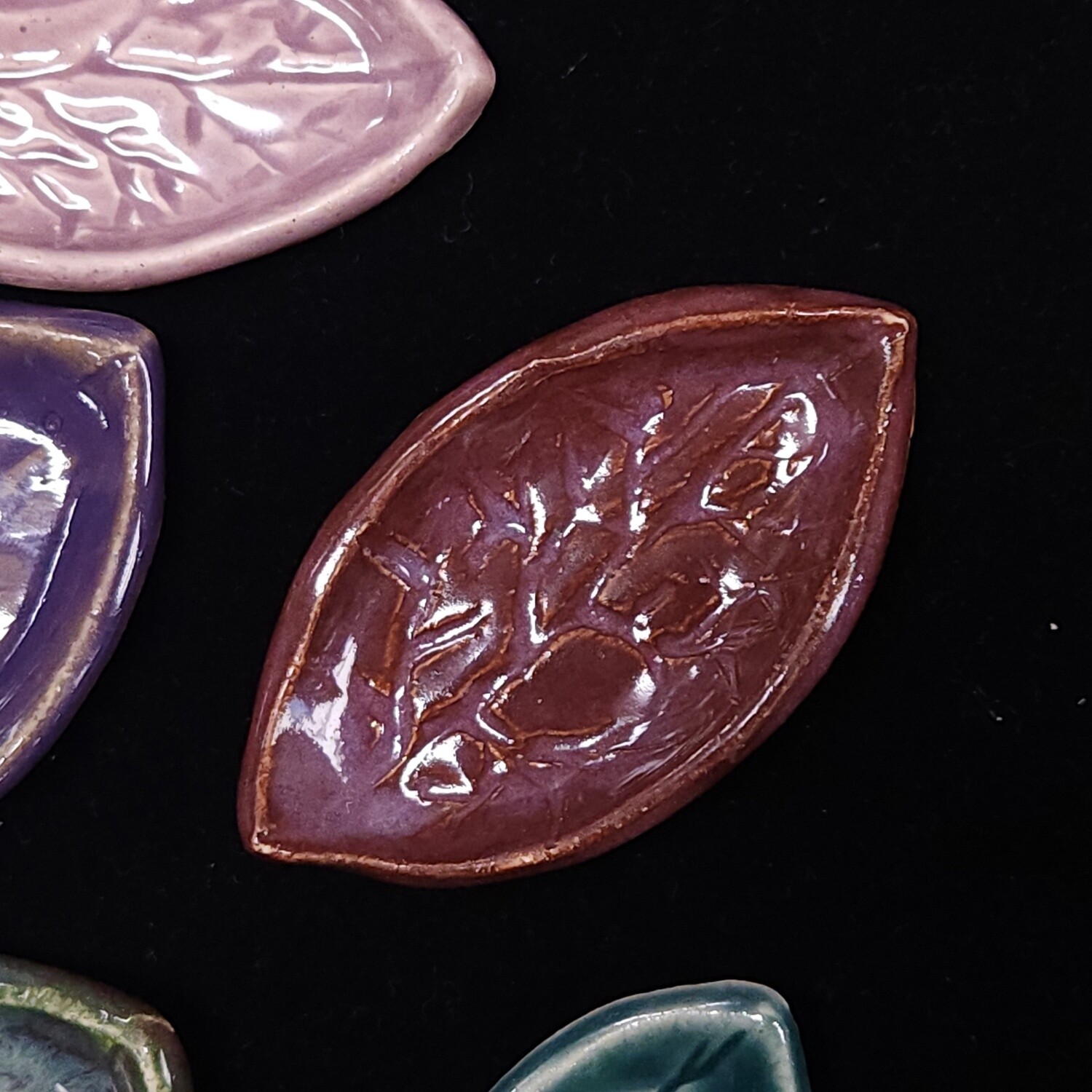 Ceramic Leaves, Size: X Small