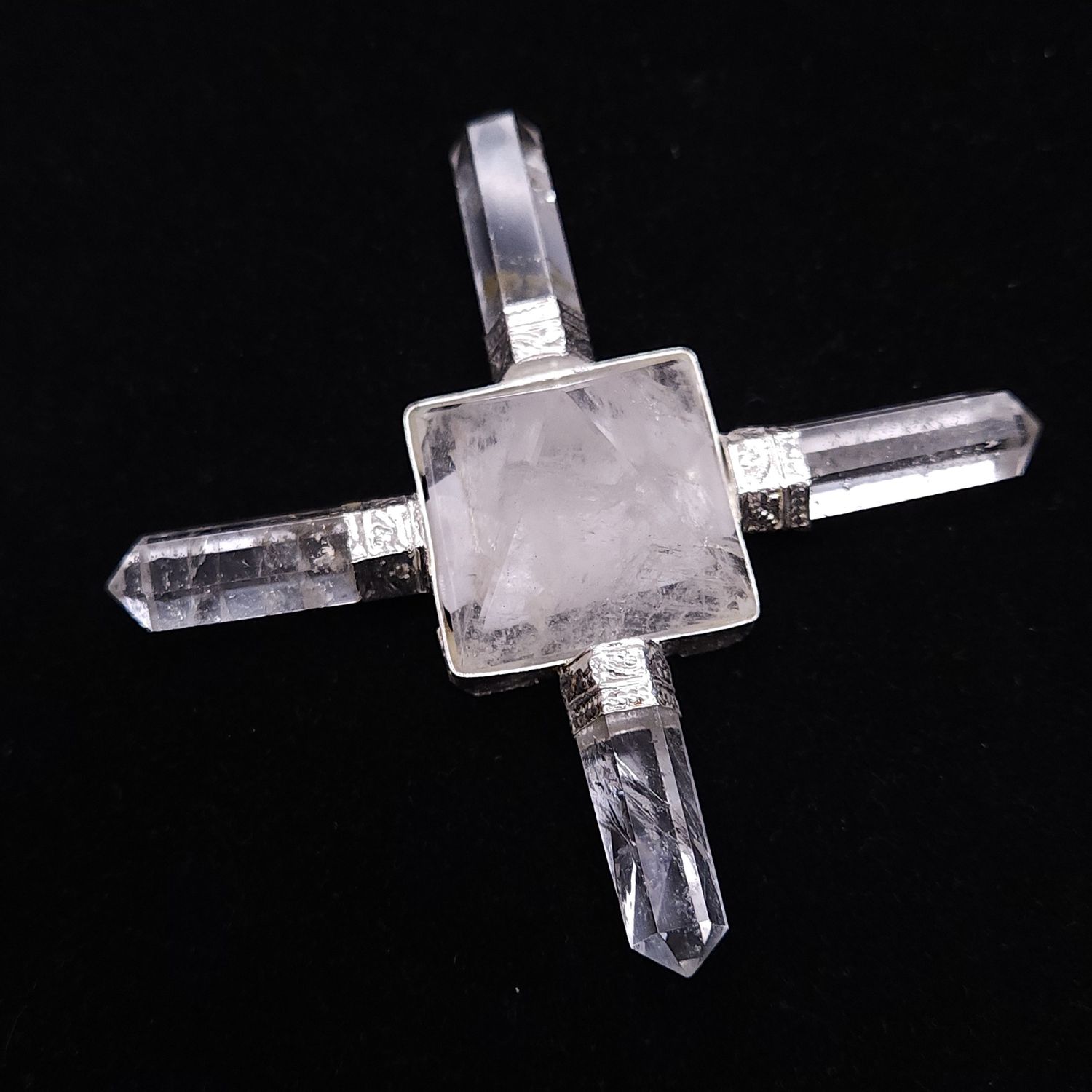 Quartz Generator