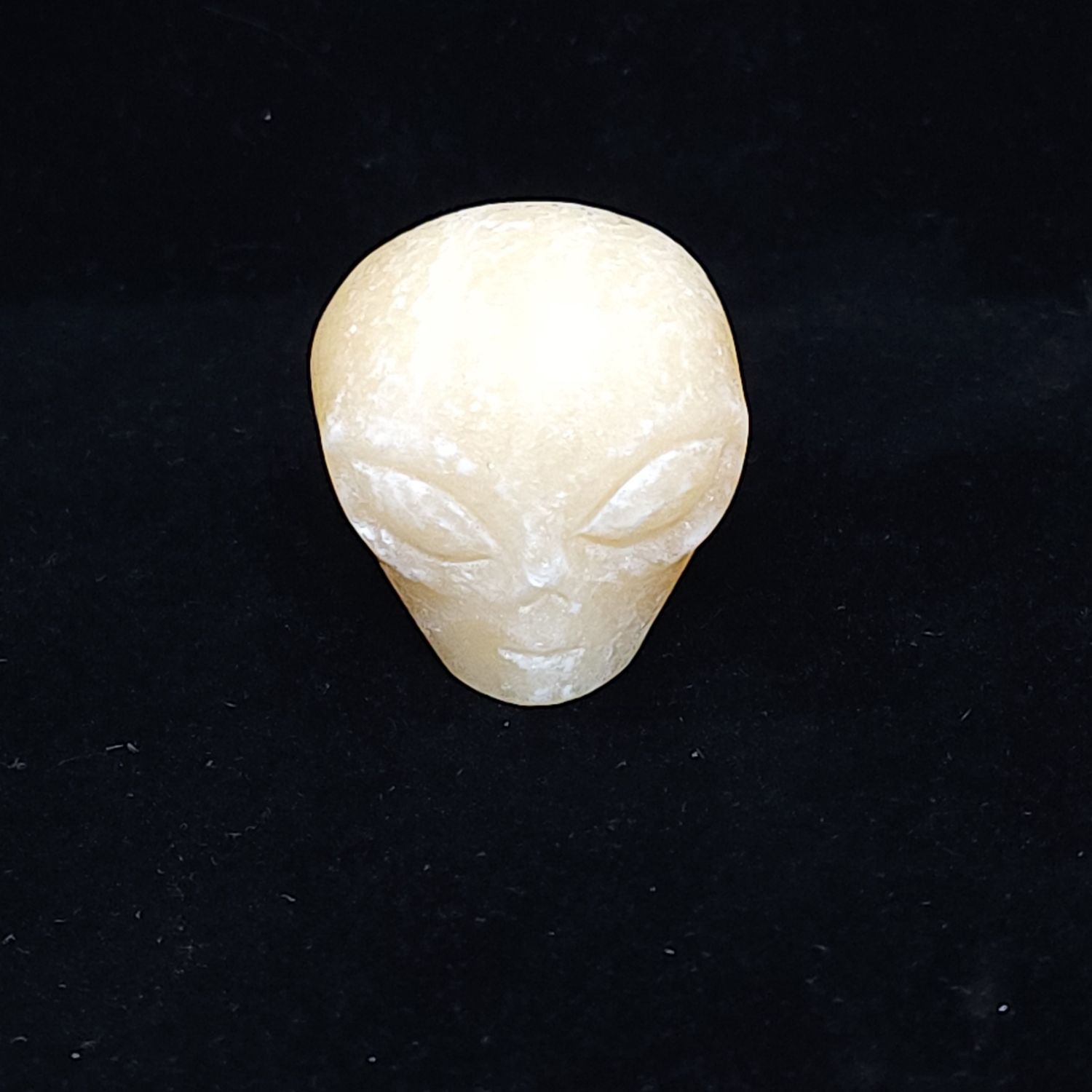 Alien Skulls (S), Crystal: Orange Calcite