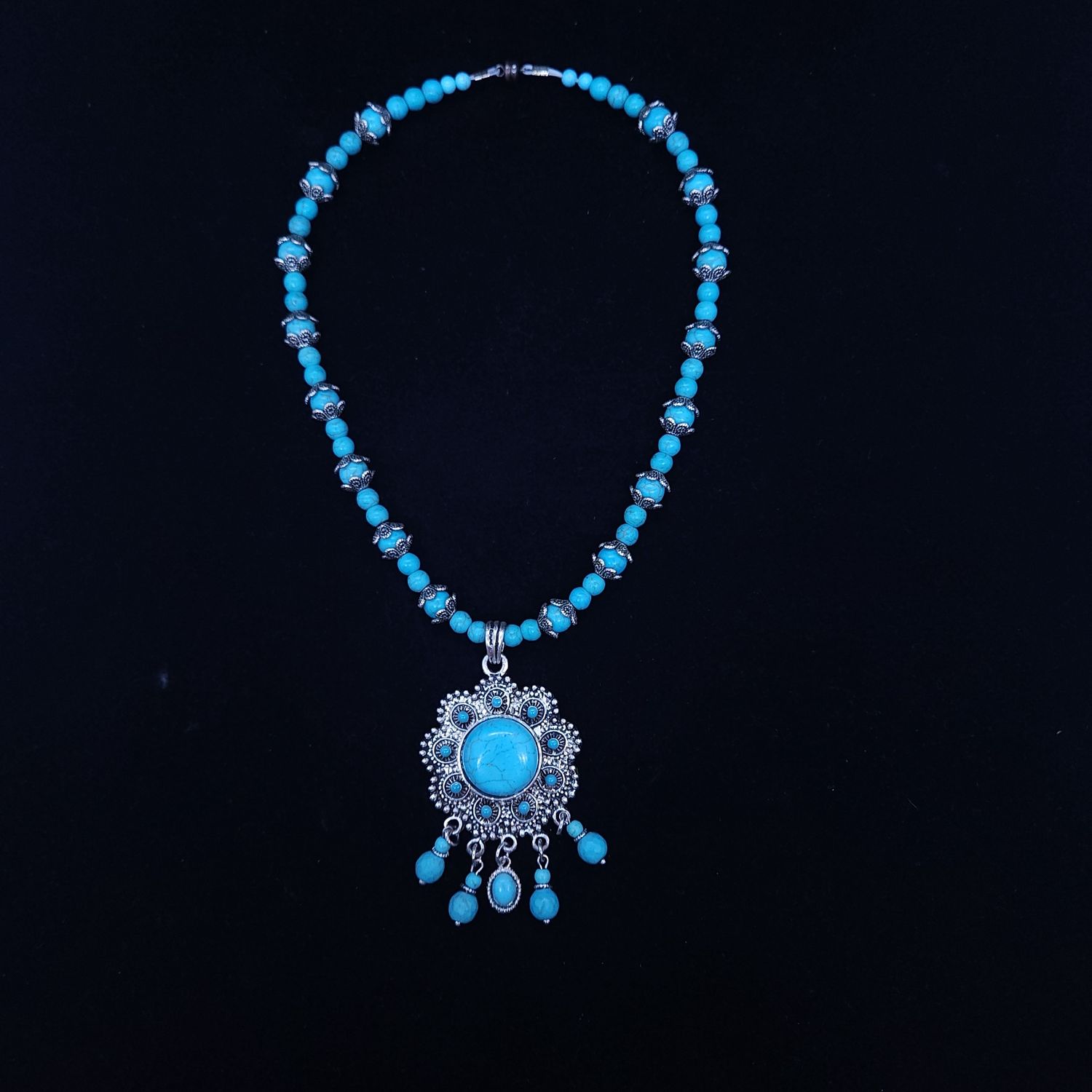 Wagnerite Flower Ball Necklace