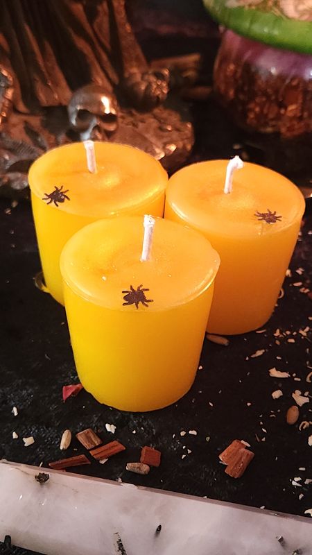 Hecate Devotional Candle