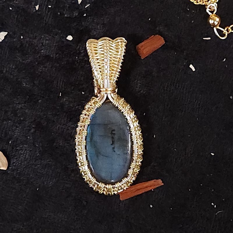 Aurora Gate Labradorite Pendant