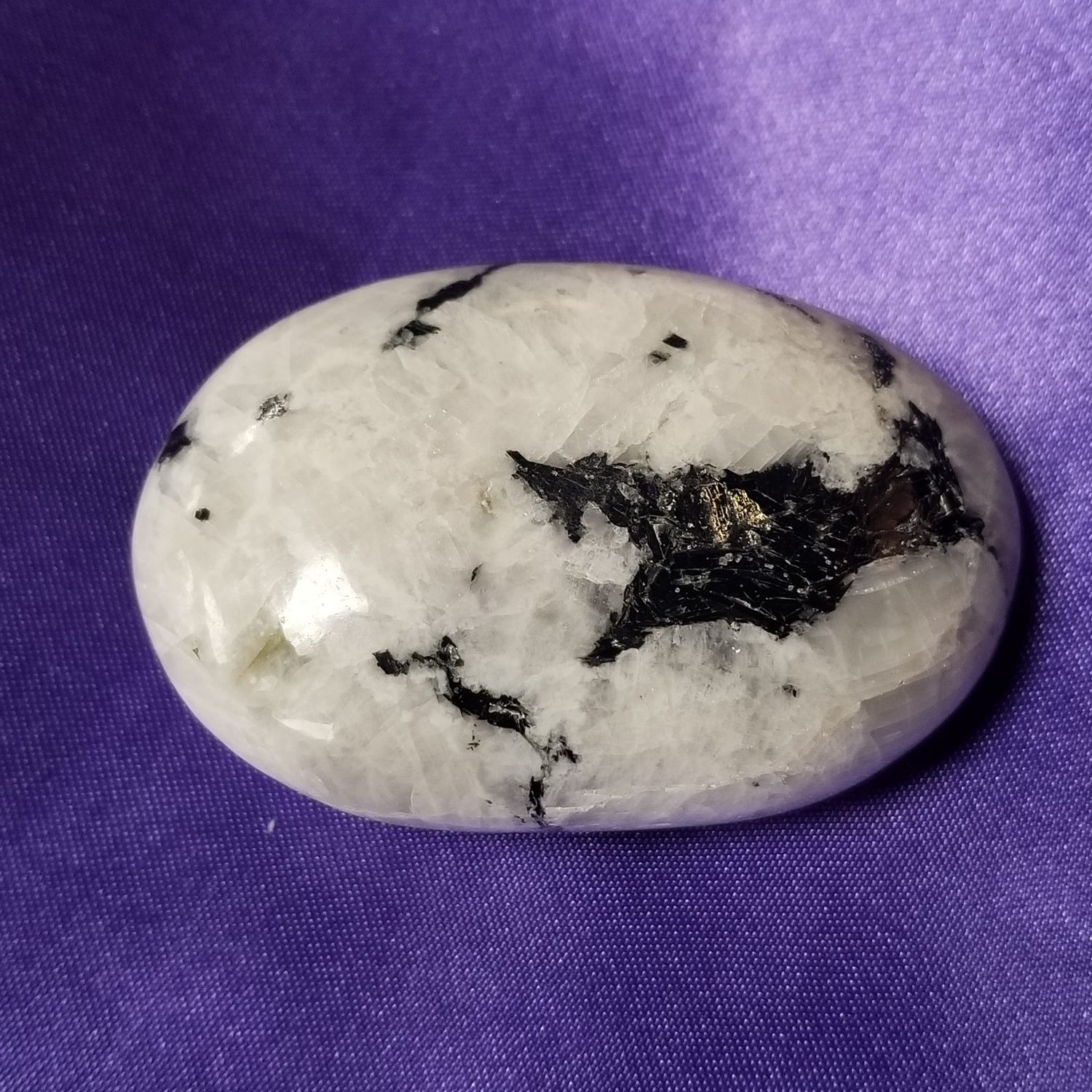 Rainbow Moonstone, Type: Palm