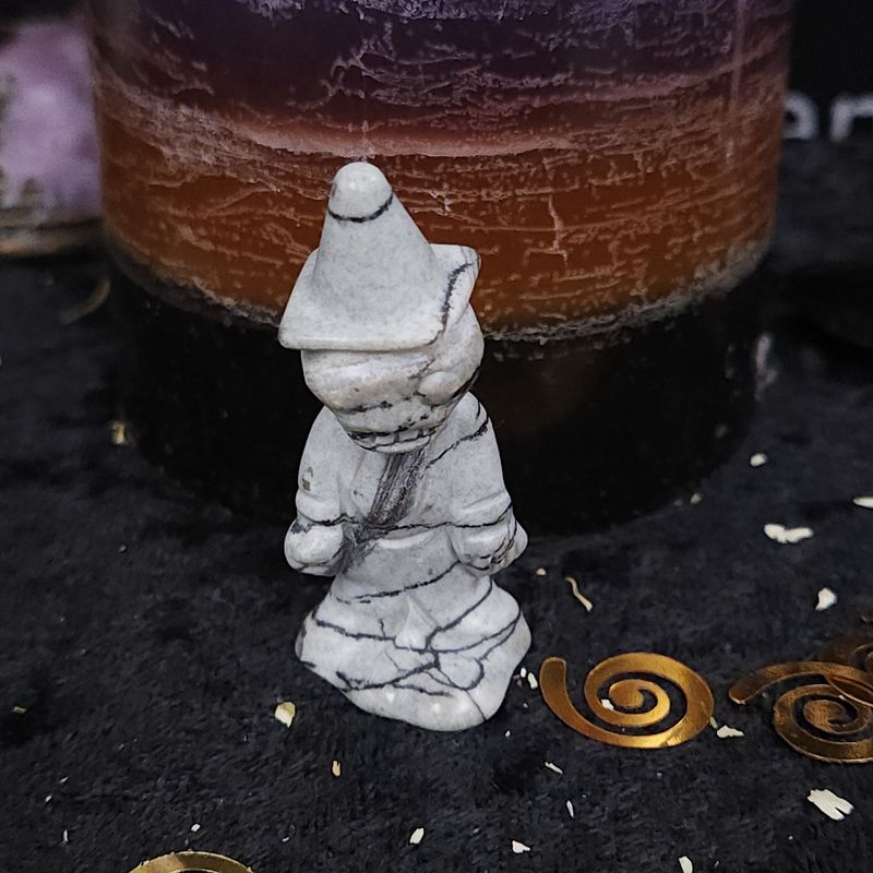 Picasso Jasper Zombie Carving